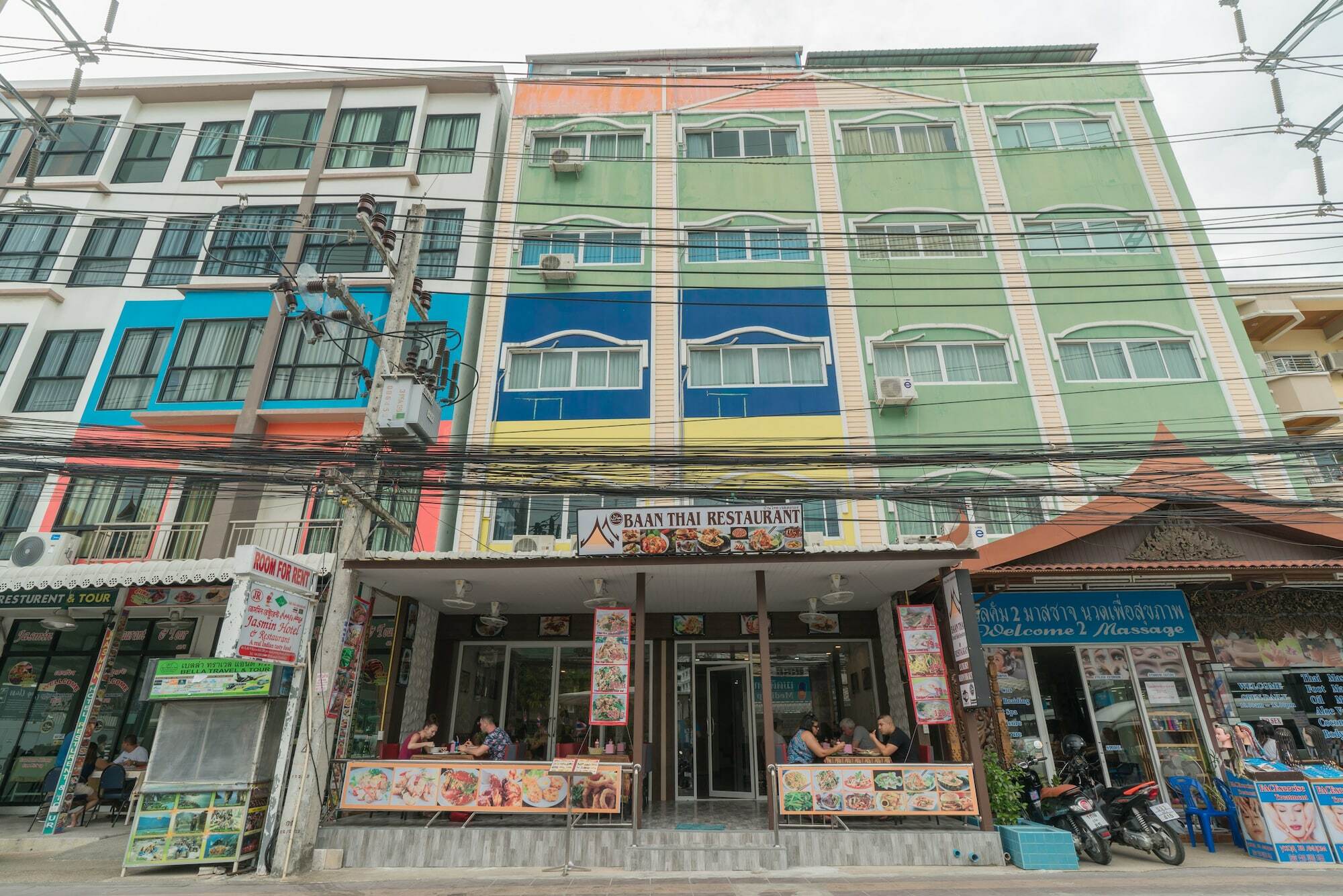 Baan Thai Beach Side Residence Patong Dış mekan fotoğraf